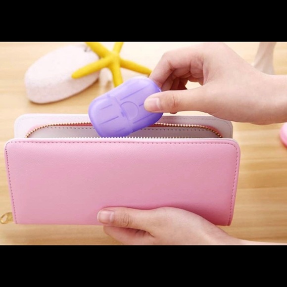 Portable Hand Soap Strips for Hand Washing - Picture 4 of 7